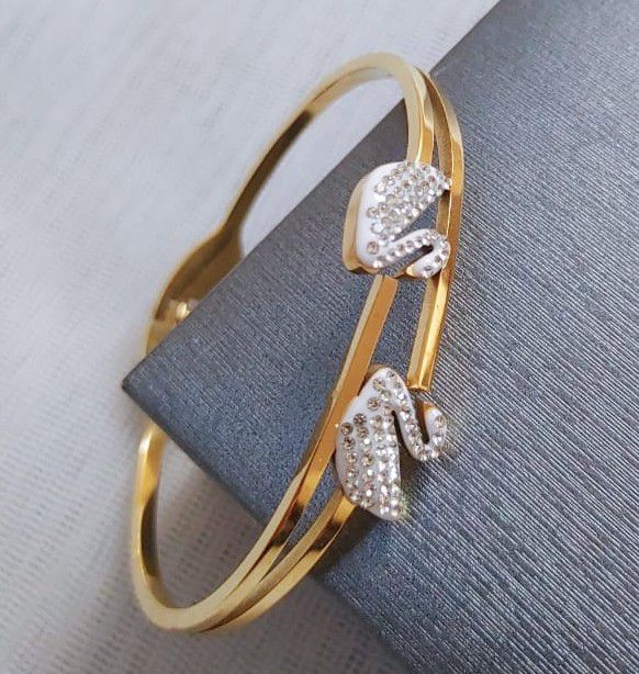 Ladies Duck Bangle